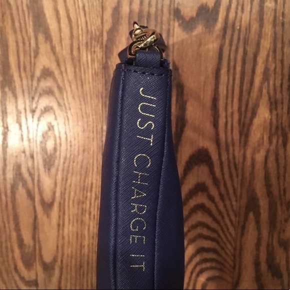 Kate Spade iPhone charging large navy clutch NEW - Picture 3 of 6